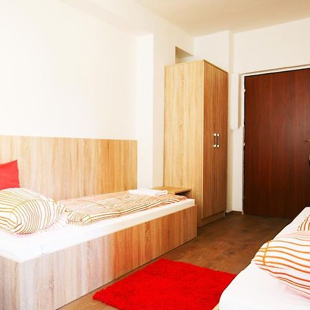 Hostel Bratislava By Freddie Chambre photo
