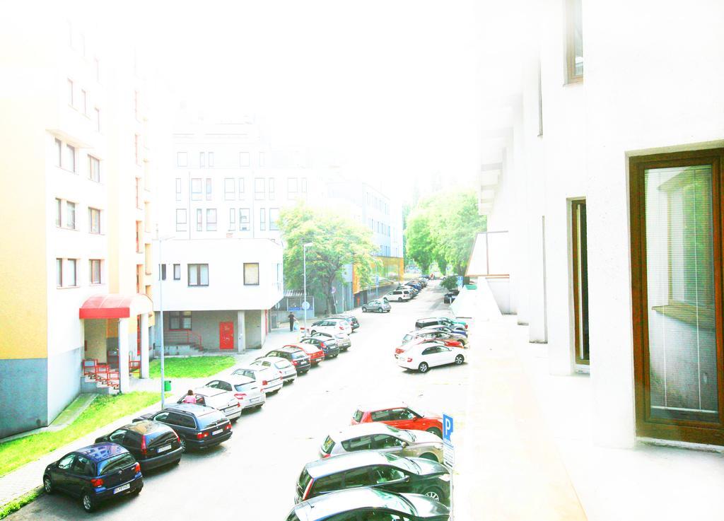 Hostel Bratislava By Freddie Extérieur photo